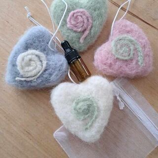 Felted Scent Hearts