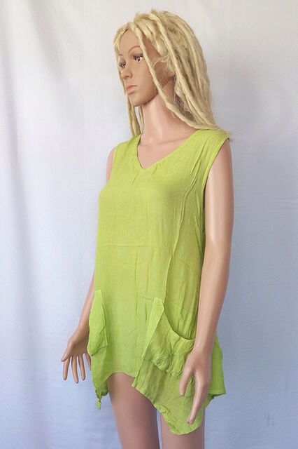 Sleeveless Tank Top with Pockets