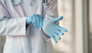 The Evolution of Medical Gloves: From Latex to Nitrile and Beyond