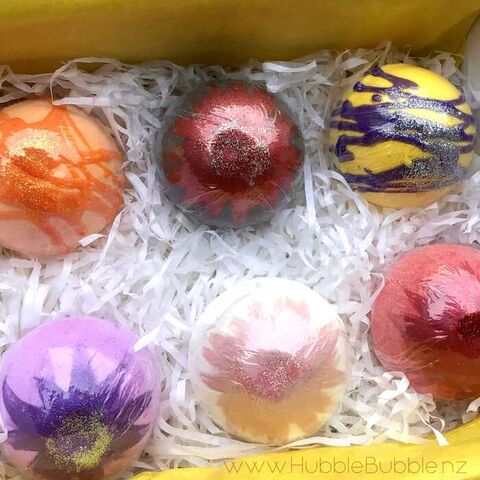 Luxury Handmade Effervescing Bath Bombs Gift Set ~ Mixed Set of 6 ♥