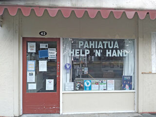 Help 'n' Hands and Bush Supergrans