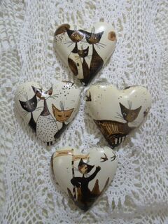 Set of  R W  Cat Hearts