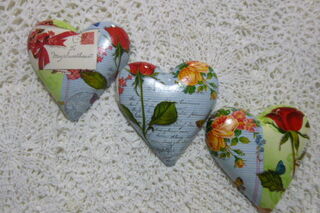Set of  3 Rose Hearts