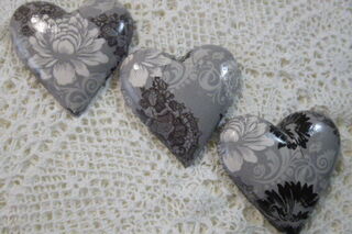 Set of 3 Grey and Black Floral Hearts