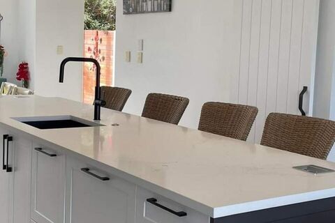 Kitchen Renovation – Gulf Harbour