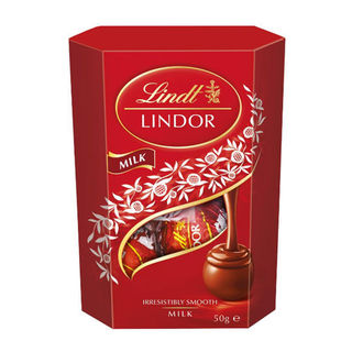 Lindt Lindor Milk Chocolate Truffles 50g