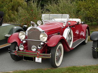 1929 640 Custom 8 Runabout