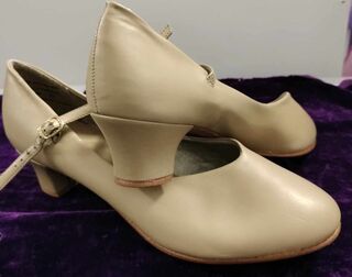 Leo Cuban Heel Dance Shoe - Sale
