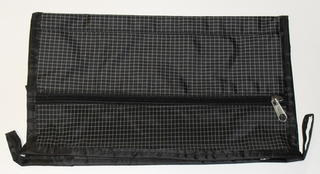 Basic Toilet Bag Black Check