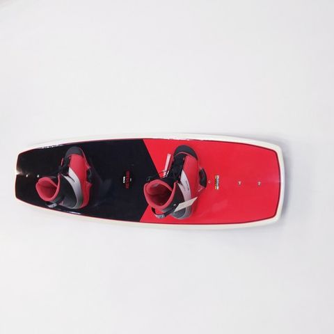 CWB Reverb Wakeboard with Empire Bindings