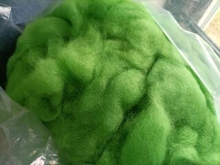 Carded Alpaca - Apple