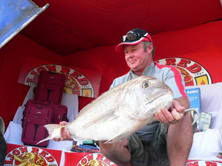 Vaughan Craven 2008 Champion with Winning Snapper