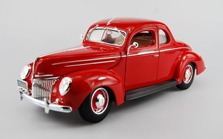 1/18 1939 Ford Coupe