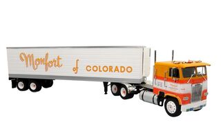 1/43 Freightliner FLA COE