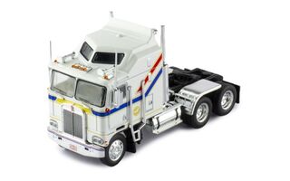1/64 1976 Kenworth K100 Aerodyne - White