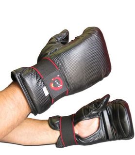 Tournament Gloves