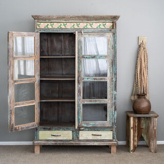 Jambur Vintage Cabinet