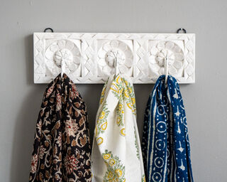Hand Carved Wall Hook White 3
